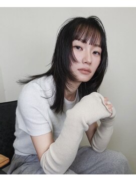 ガーランドウメダ(Garland umeda) ステップレイヤーカット