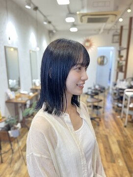 ティクエ(TIQUE) ワンレン、ストレート、ナチュラル、