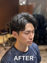 ジェットブラックキューサンロク(JET BLACK 936) 癖毛からのフェザーパーマ