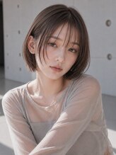 大人ショートヘアでワンランク上のヘアスタイルに【ハッシュカット/外ハネ】