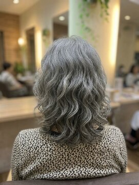 ニーナ 三軒茶屋(nina) 水コスメパーマ/ニュアンスパーマ/シニアパーマ/三軒茶屋