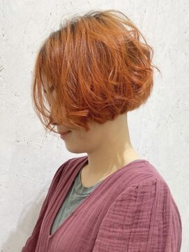 ザヘアメイクシェア(THE -HAIR MAKE SHARE-) 個性派オレンジカラー☆ミニボブ