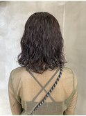 パーマ　ふわふわ　ミディアム　暗髪