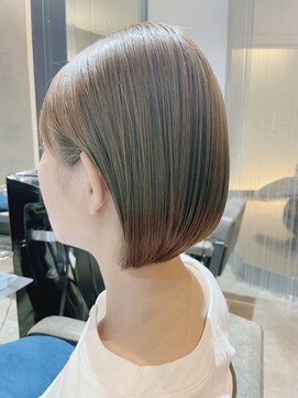 グラム バイ レイエレガンス(glam by REIELEGANCE) 耳掛けミニボブ