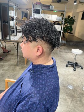 ザ オーダー(THE ORDER) ツイストスパイラル/メンズパーマ/フェード/刈り上げ/ツーブロ