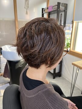 アンアパートメント(UnApartment) ショートボブ