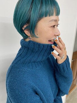 サン(son) ショートボブ