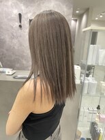 イロ(iro)&nbsp;グレージュ