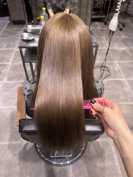 ウム(UMM) ミルクティカラー