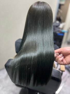 ネウィ 秋田(newi) オリーブグレージュ