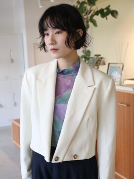 ロジェ(loje) ボブヘア/パーマスタイル/ミニウルフ