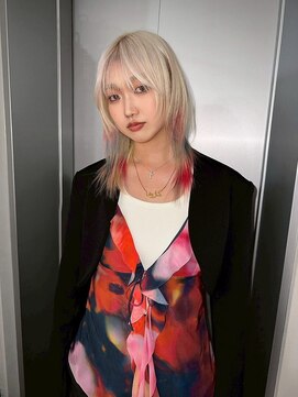 パレット 難波(Palette) フェイスフレーミングカラーショートウルフミディアムレイヤー