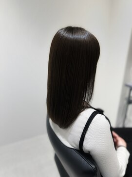 テクネ 天神大名(techne) 天神大名今泉透明感くすみカラーアッシュ似合わせ艶髪レイヤー