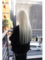 シィーム(cime) ホワイトブロンドカラー