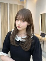 ウェイズトウキョウ 新宿店(Ways TOKYO)&nbsp;前髪ありミディアムレイヤーカット顔まわり透明感カラーベージュ