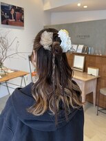 チトセ 山口(CHITOSE) ハーフアップカチモリ