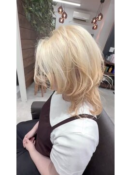 アンテナ(ANTENNA) 秋冬おすすめミディアム/ホワイトブリーチ/20代/30代/40代/塩釜
