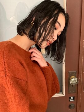 リラ バイ クオーレ(LIRA by CUORE) 大人ボブ