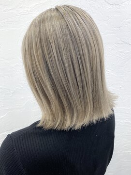 ユイマァル 倉敷店(YUIMARL) 切りっぱなし×ホワイトベージュ