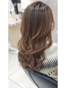 キャパ 秦野(CAPA) ハイライトから1ヶ月後のオシャレな色落ち