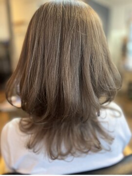 エイチ ヘア デザイン セカンド(h Hair Design 2nd.) 柔らかアッシュカラー