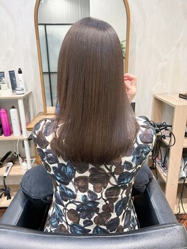 シャンドゥール 栄店(CHANDEUR) ツヤ髪ストレートロング アッシュブラウン 髪質改善縮毛矯正