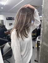 キング 高槻(K!ng)&nbsp;縮毛矯正髪質改善ハイライトレイヤーカット高槻美容室エクステ