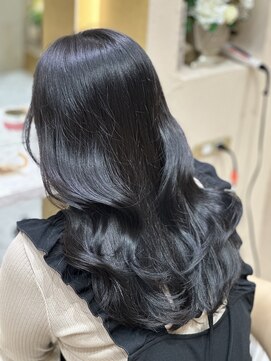 プアメリア 名古屋(Puamelia) ブルーブラック/地毛風カラー/透明感カラー/髪質改善