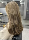 【ハイライトあり】白髪ぼかしハイライトベージュカラー