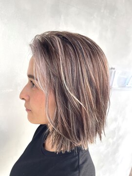 アコ(Aco) 上品ハイライト/ペールベージュ/ベージュブラウン