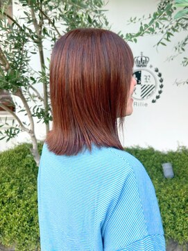 リリー(Rilie) ミディアム/くびれミディ/デザインカット/マロンブラウン/艶感