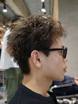 フィフス 神南(fifth)&nbsp;渋谷スパイキーショートパーマアップバンクフェザーパーマ30代