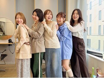 ポール(pole)の写真/【大通】お子様同伴OK◎経験豊富な女性Stylistが担当。カウンセリングを大切に"なりたい"を叶えます。