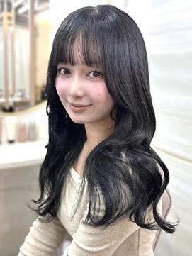 エルバイラビス 大宮(elu by lovis) 《高瀬寛菜》韓国レイヤー×ブルーブラック
