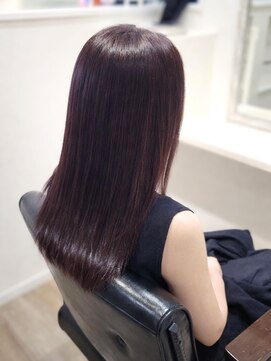 エードット(a.) 髪質改善ストレート　艶髪　大人女性　ロング