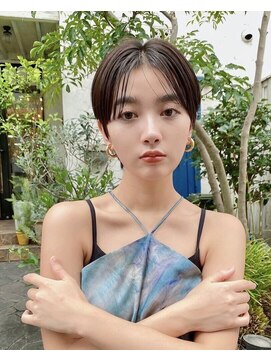 ベル 表参道店(Belle) アパレル系女子に大人気！頭の小さく見えるコンパクトショート