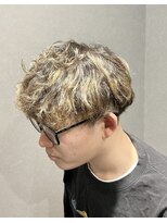 ブランチ(BRANCH)&nbsp;ツイストパーマ×メッシュカラー