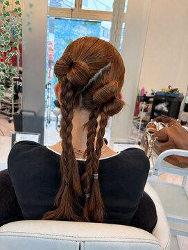 サロンドユーウ ガール(SALON DE YOW GARE) リボンツイン