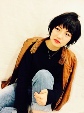 ヘアーグラシュ(HAIR gracieux) スタイリングで遊べる2WAYショート