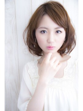 ルッツ カオラ(Ruttu KaoLa) 大人可愛いダイヤモンドシルエット『コウズマシノブ』ショート♪