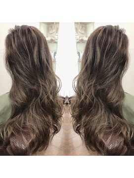 リズ オブ ヘアー(Lis of hair) バレイヤージュ☆カーキベージュ【大橋】＠lis_oohashi