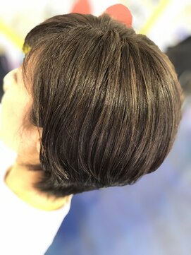 ヘアーブティック にし NISHI 大人ショートボブ