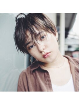 ミットバイツリー 新宿南口(mit by tree) ヘルシーエフォートレスモカベージュシアーショート