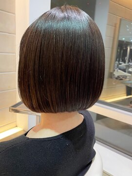 エアー 銀座(air) ★岡田有加★20代30代/コンパクトなまるみボブスタイル