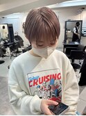 ハイトーンカラー ラベンダーベージュ 丸みショート