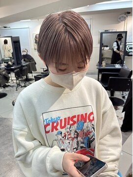 ヴェイン 渋谷(vain) ハイトーンカラー ラベンダーベージュ 丸みショート