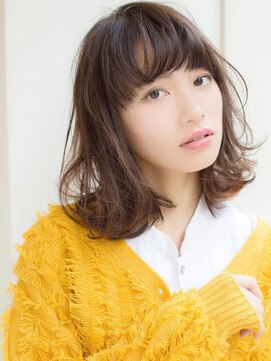 メゾンブラン アヴェダ(Maison Blanc AVEDA) バリエーション豊富!ミディアムスタイル