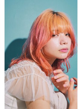 トゥーザシー(TO THE SHE) セミロング × 顔周りレイヤー