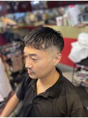 クロップスタイル×フェードカット