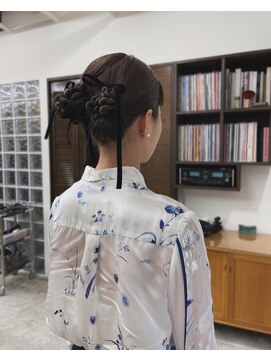 ルイス(LEWES) タイトヘアアレンジ